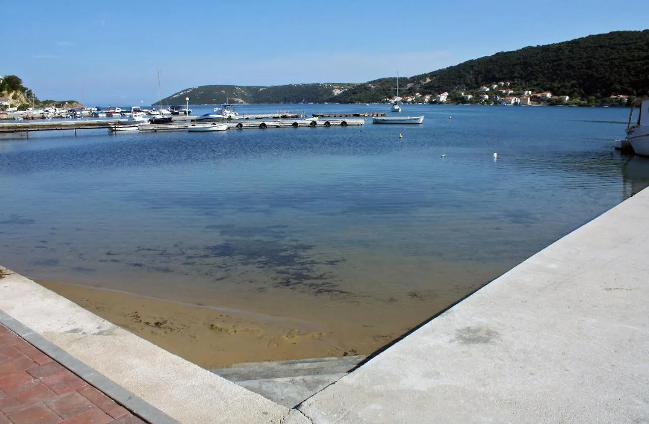 Apartments With A Parking Space Supetarska Draga - Donja, Rab - 4991 0*,  Croatia
