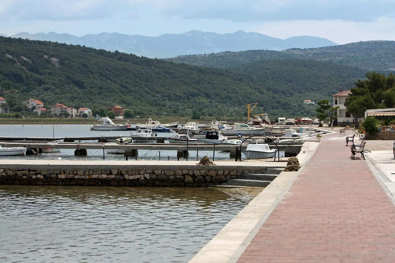 Apartments With A Parking Space Supetarska Draga - Donja, Rab - 4991 Croatia