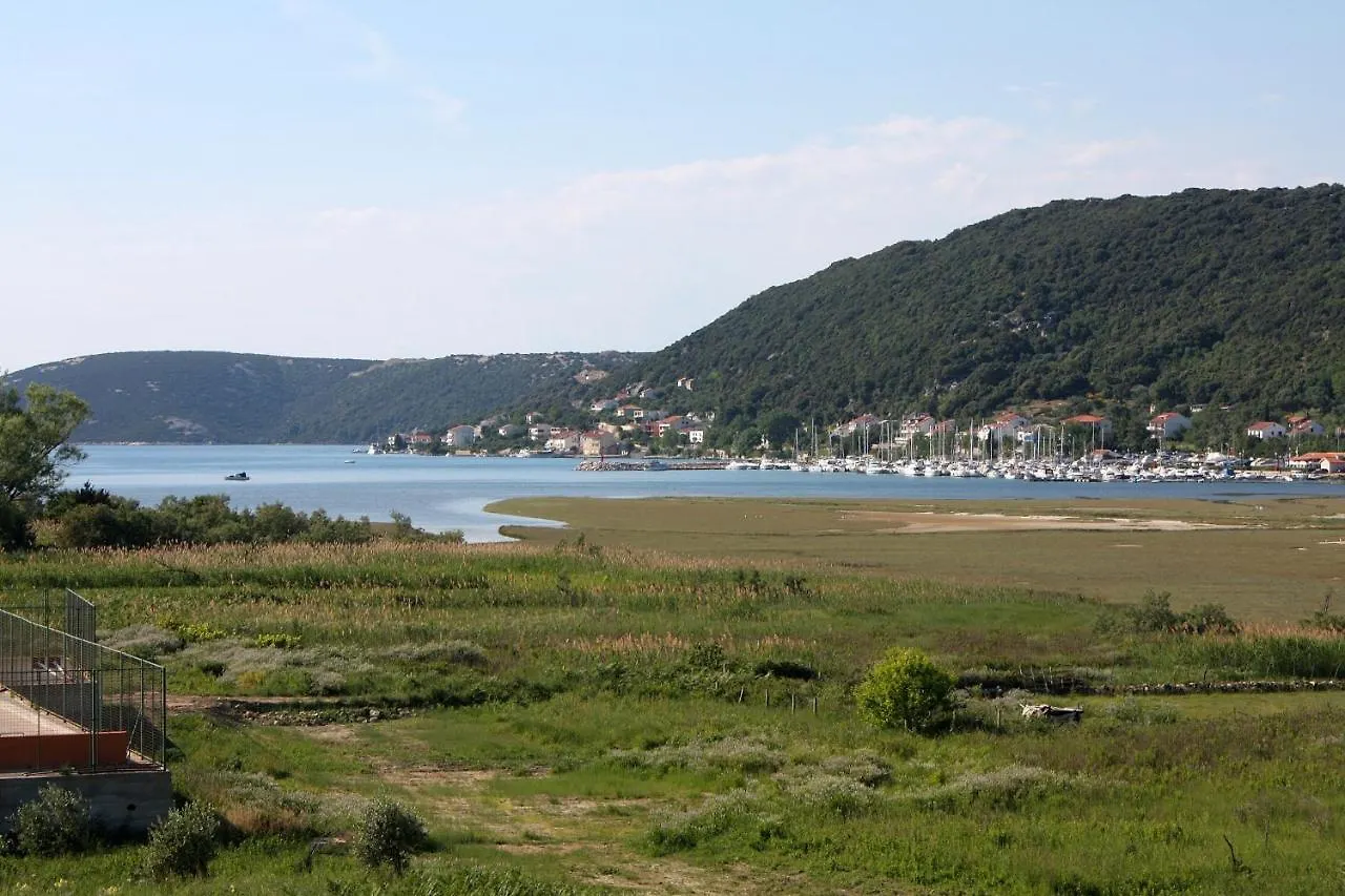 Apartments With A Parking Space Supetarska Draga - Donja, Rab - 4991