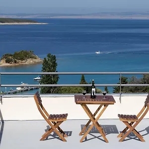 Apartman Gonar 300 Rab, Supetarska Draga
