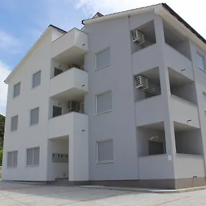 Apartman Petrusic, Supetarska Draga